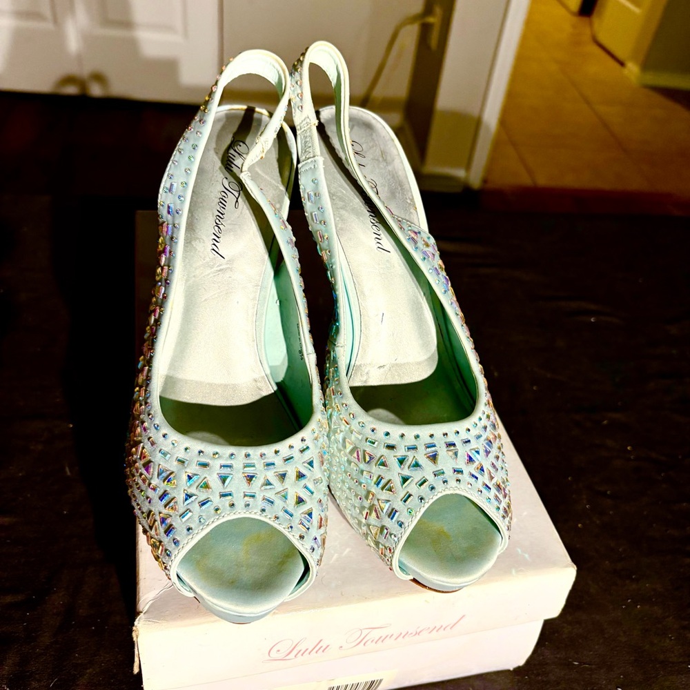 Lulu Townsend Mint Green AB Rhinestone Elegant Heels